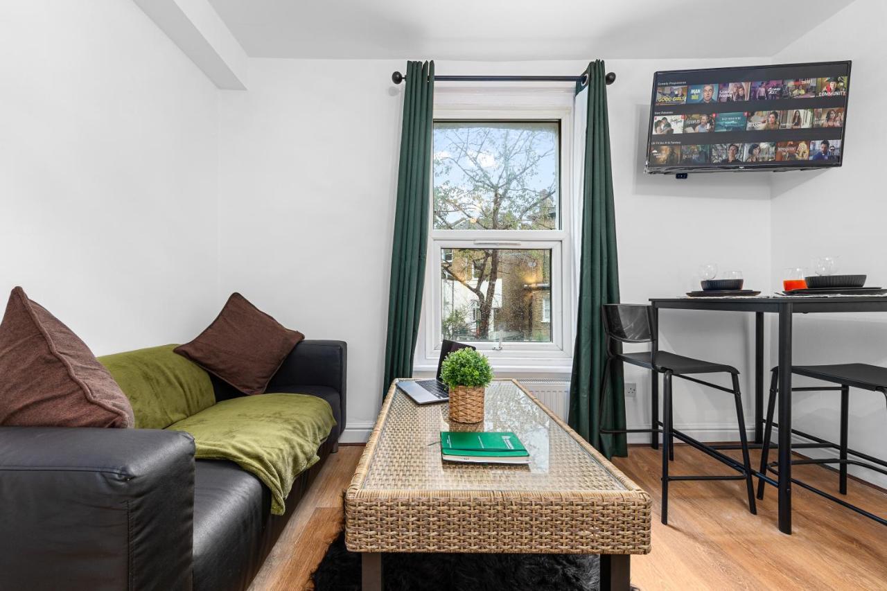 Modern Gem Brixton Centre Cozy & Comfort Charis City Studio Лондон Экстерьер фото